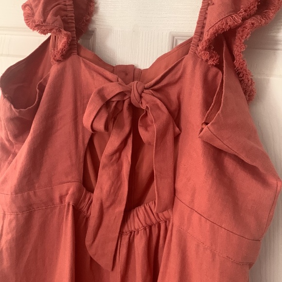Cute Romper With Pockets and Ruffles - Picture 6 of 10